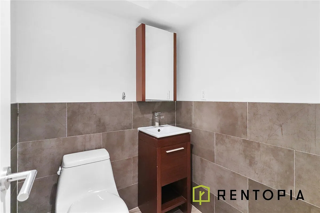 127 Lefferts Place - Photo 4