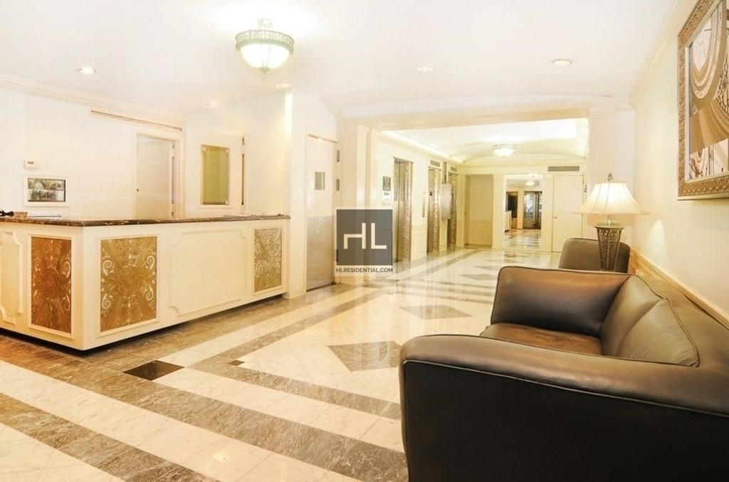 East 38th Street - Photo 10