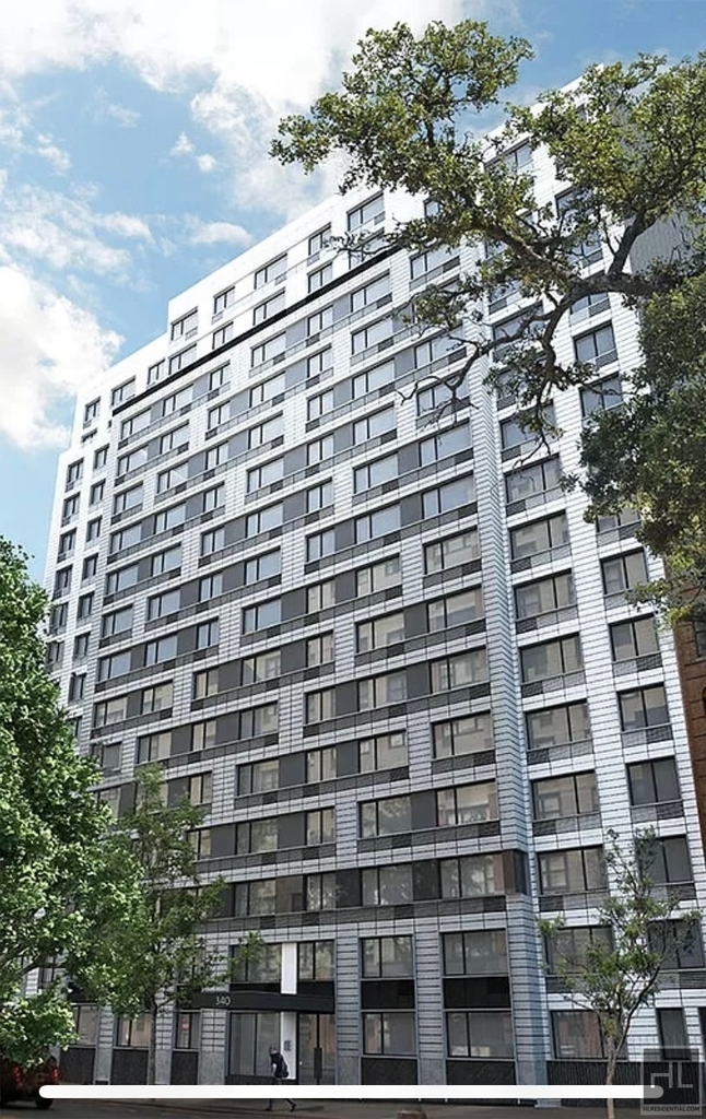 East 34th Street - Photo 8