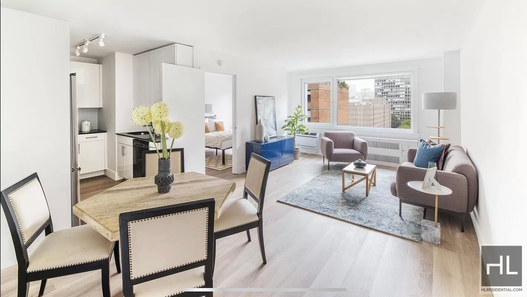 East 34th Street - Photo 2