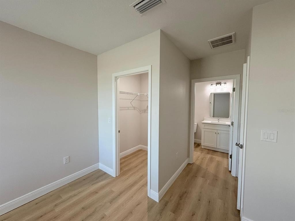 10336 Pendleton Avenue - Photo 8