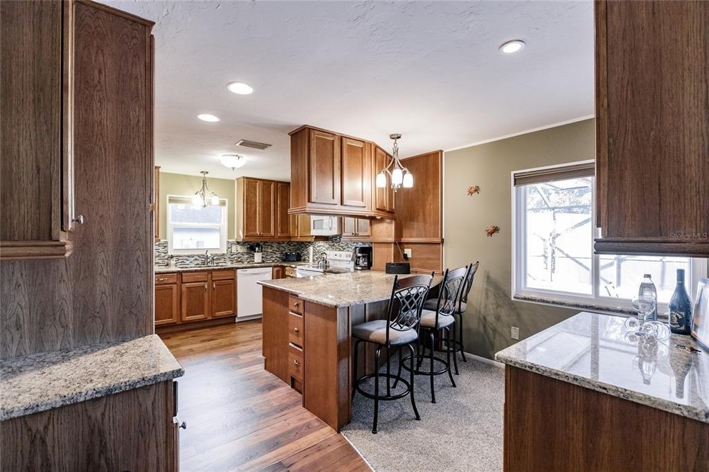 912 72nd Street Nw - Photo 11