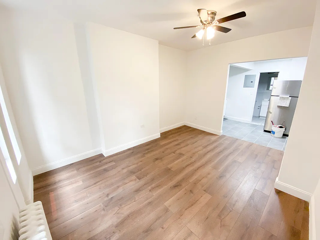 300 East 104th Street - Photo 3