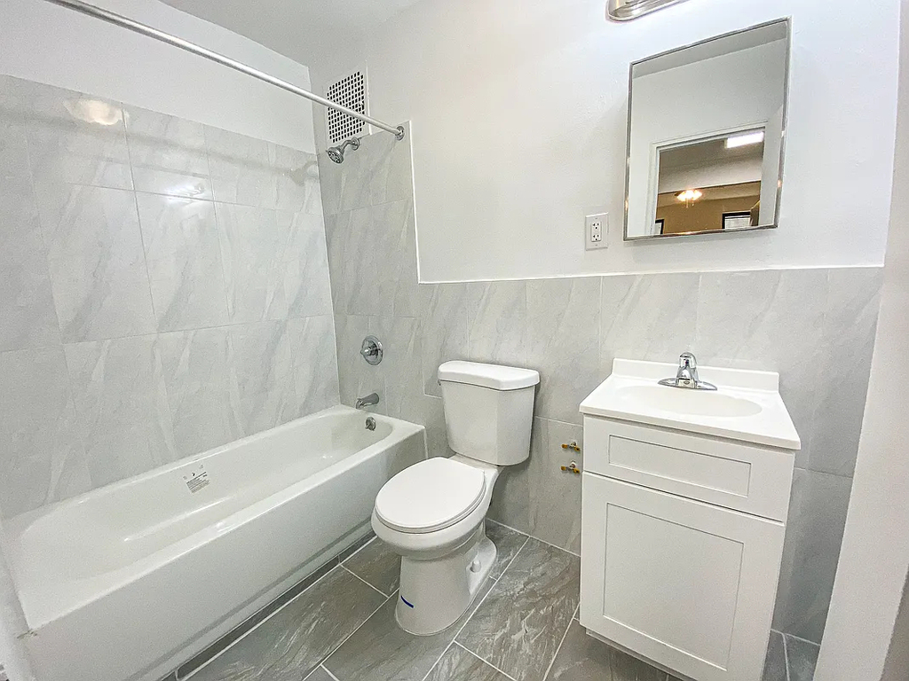 300 East 104th Street - Photo 10