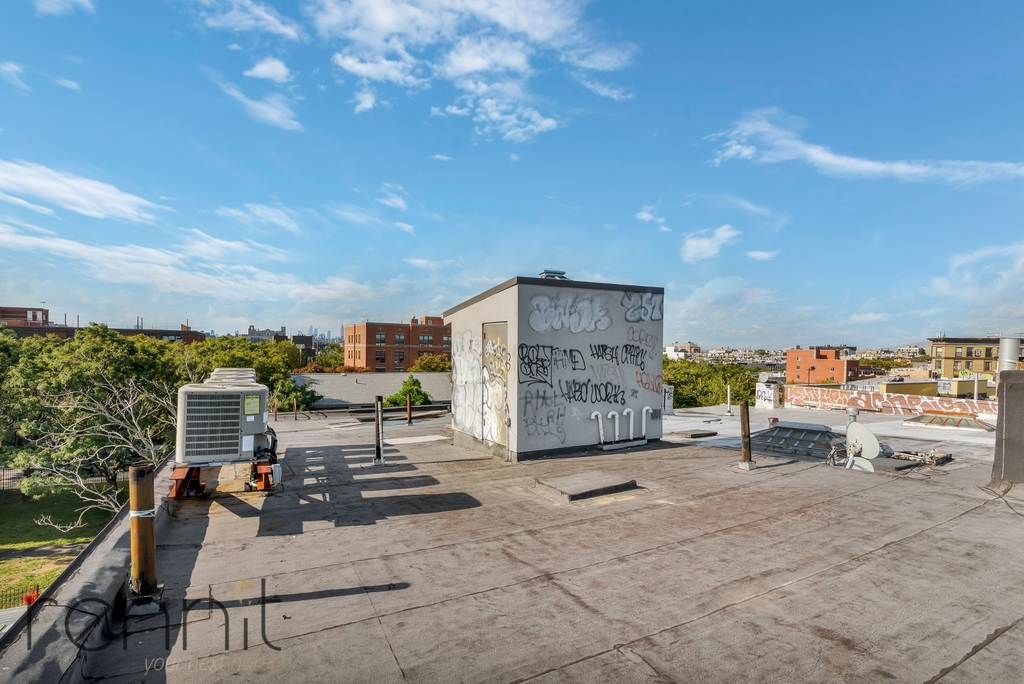 161 Harman Street - Photo 10
