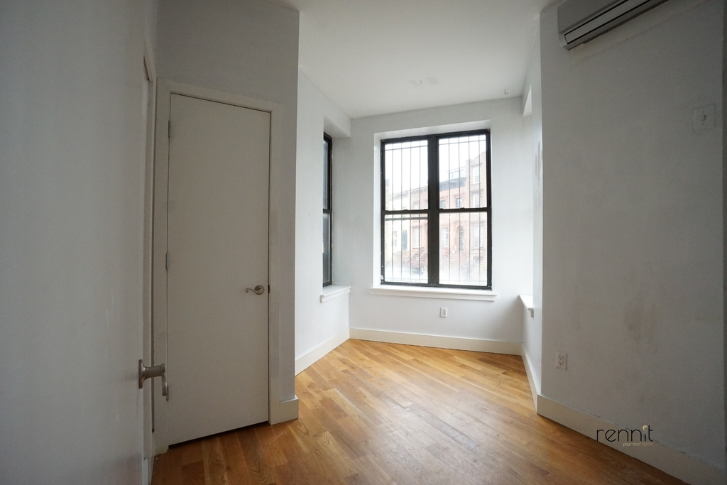 453 Franklin Avenue - Photo 13
