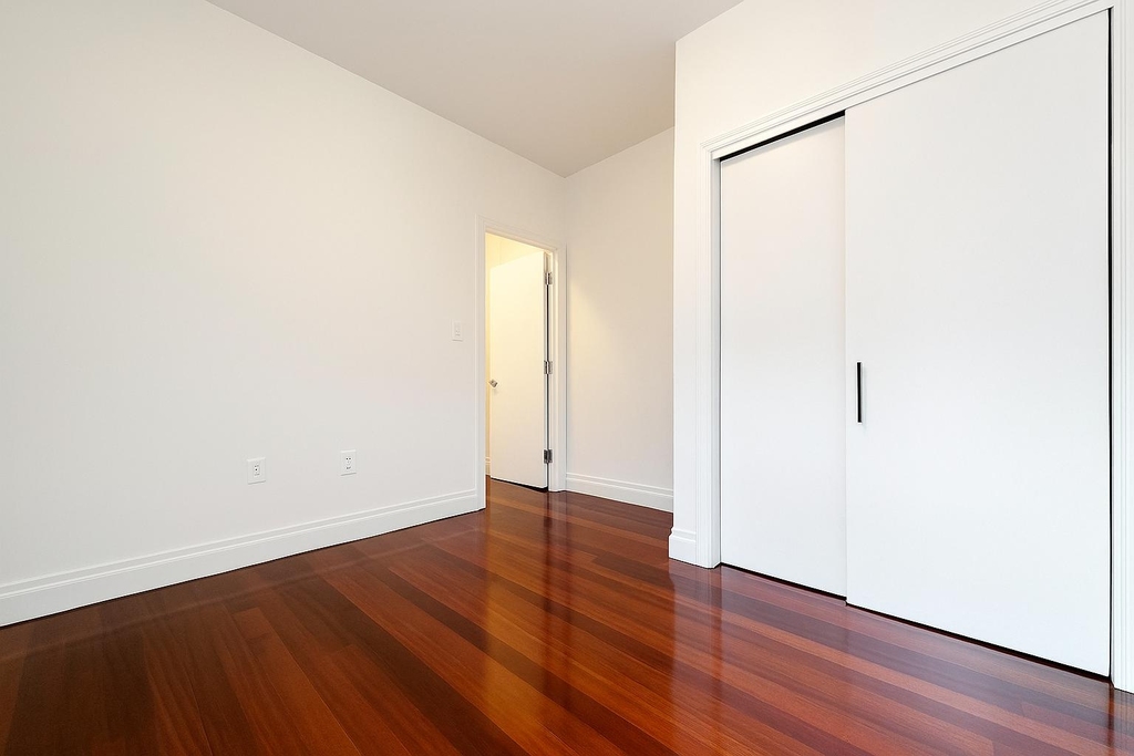 609 West 137th Street - Photo 7
