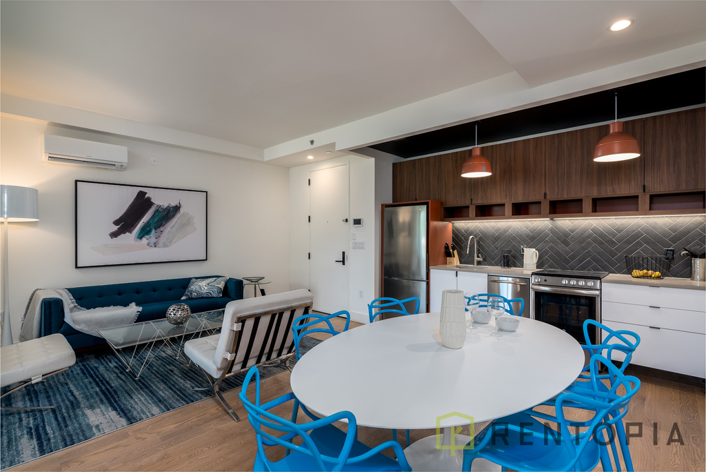 824 Lexington Avenue - Photo 3