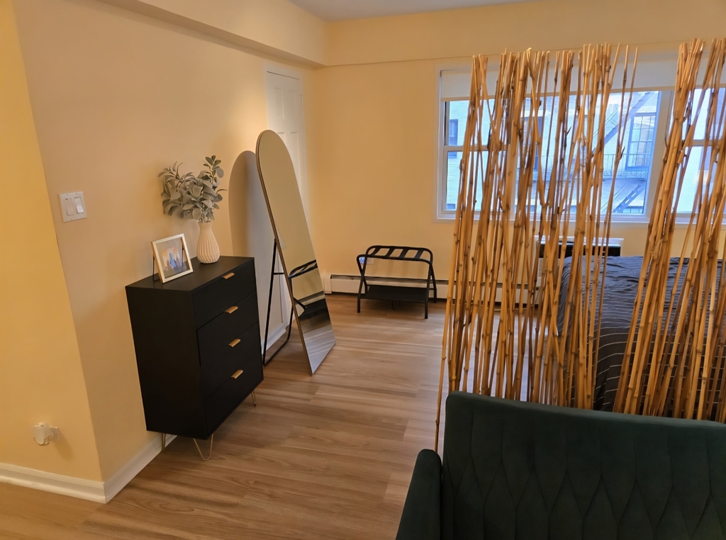 40 Sutton Place - Photo 3