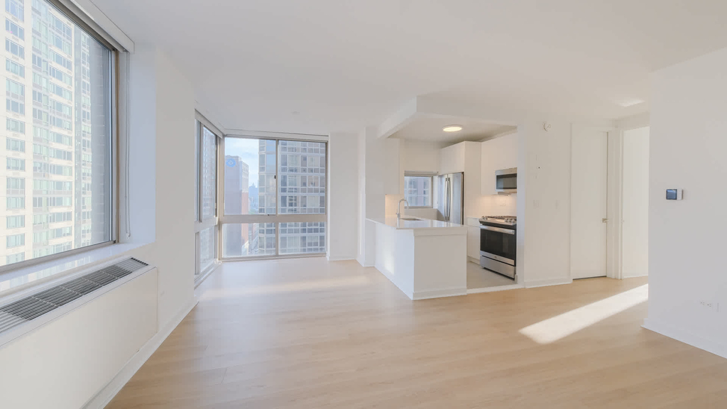 777 6th Avenue - Photo 39