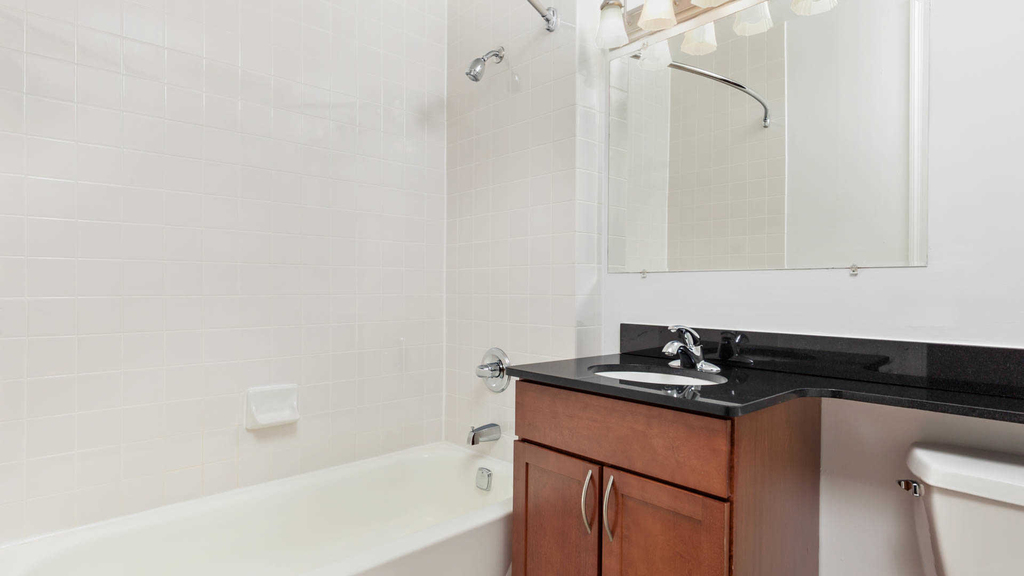 71 Broadway - Photo 46