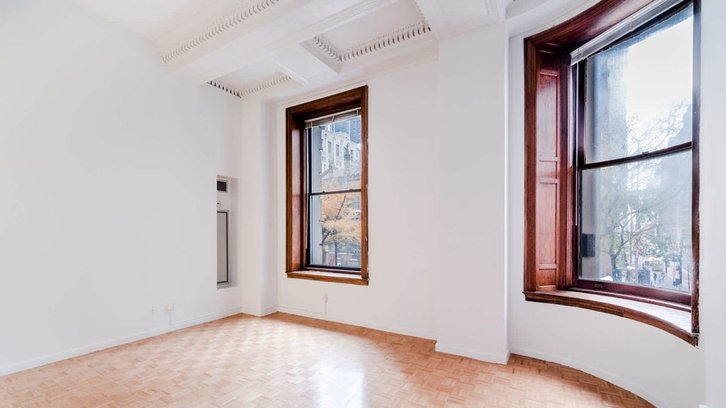 71 Broadway - Photo 8