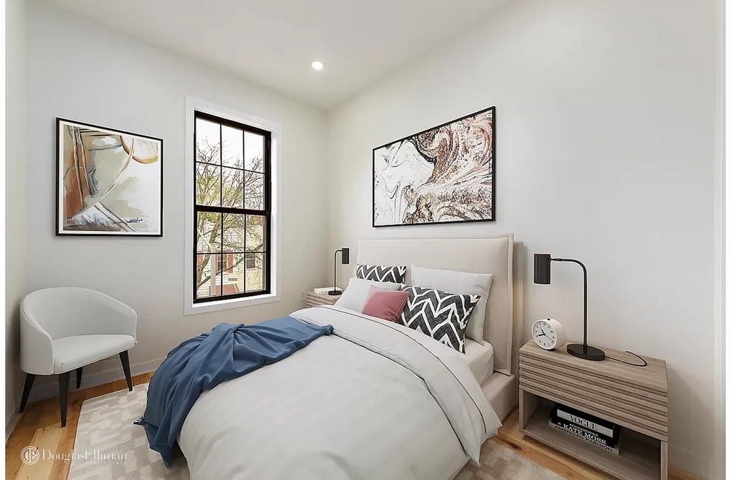 29 Park St - Photo 3