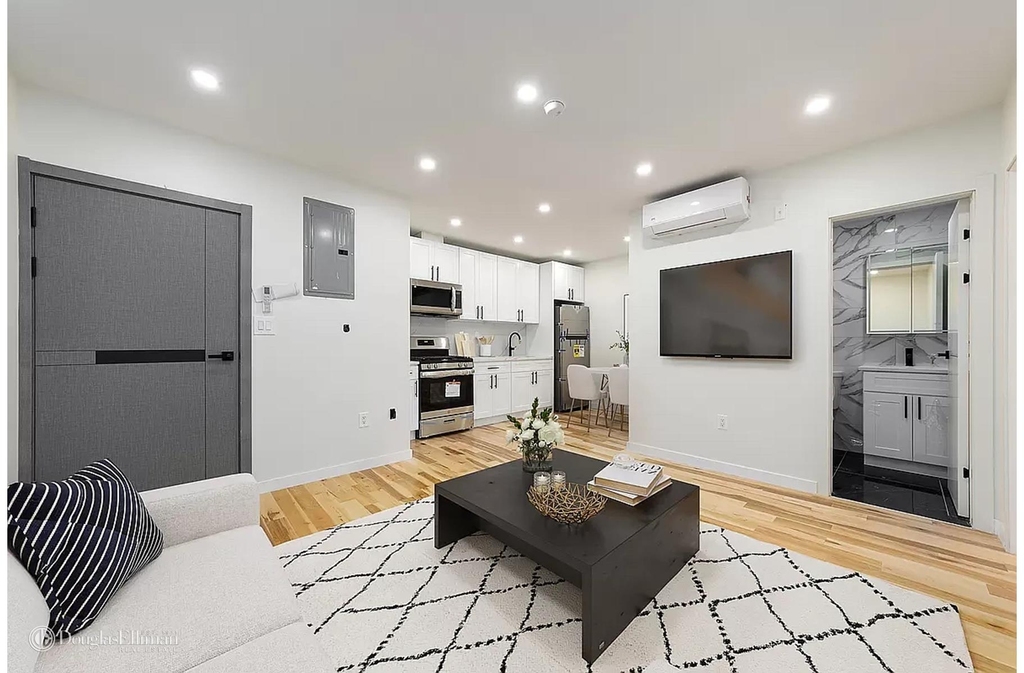29 Park St - Photo 5
