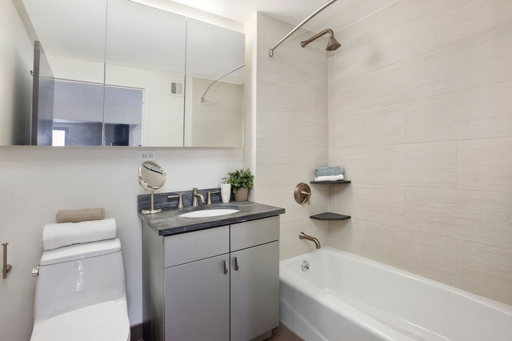 1810 3rd Avenue - Photo 2