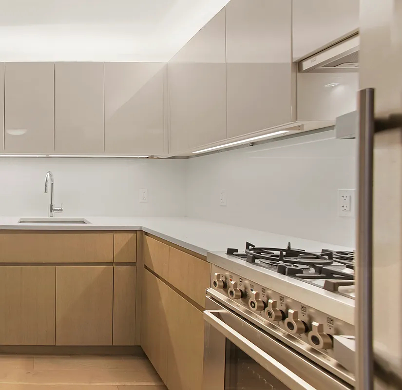 107 Columbia Street - Photo 2