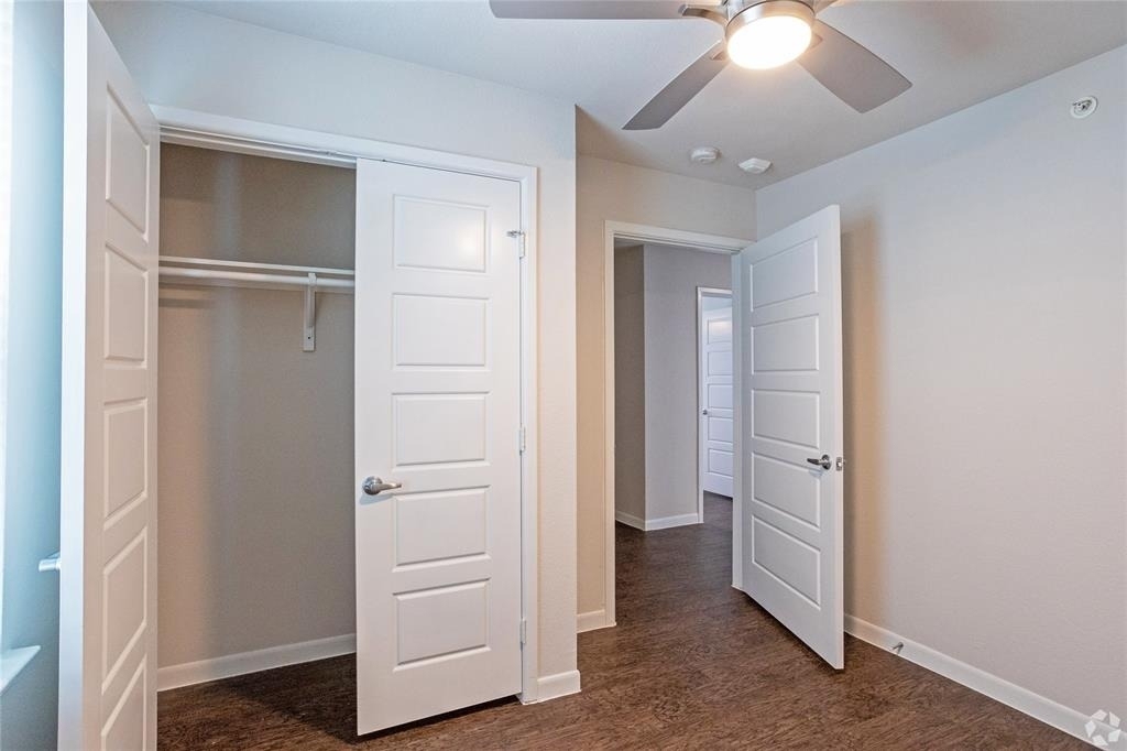 3300 Oak Creek Drive - Photo 14