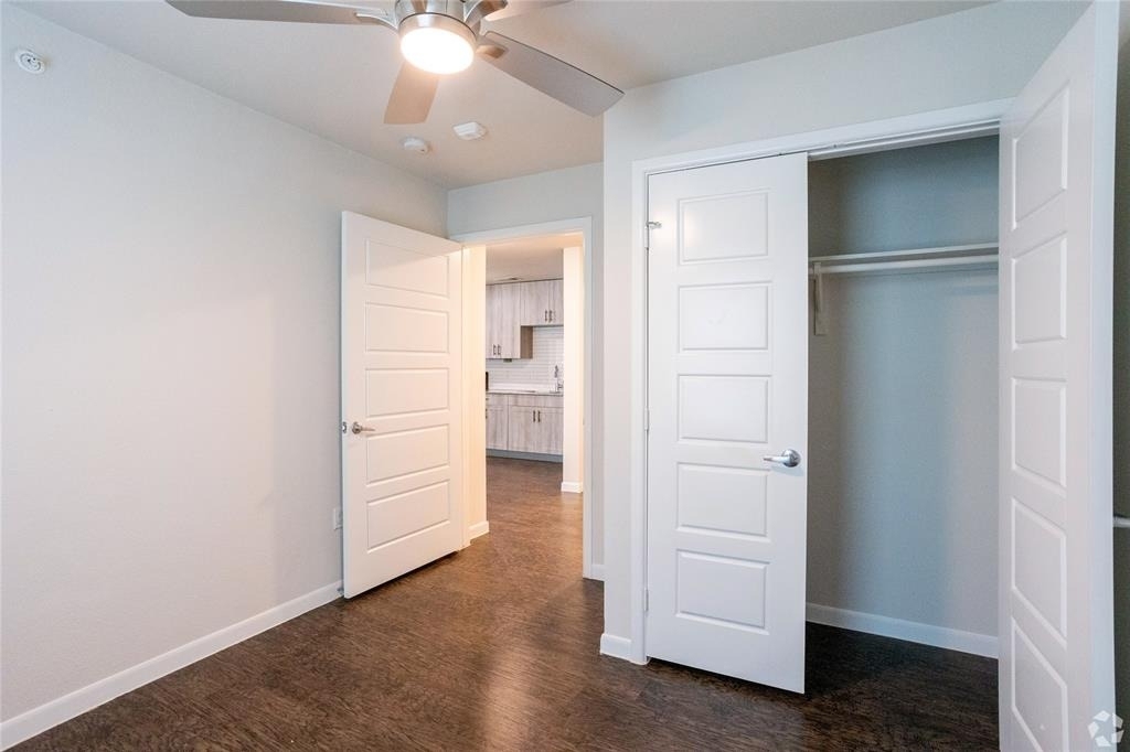 3300 Oak Creek Drive - Photo 18