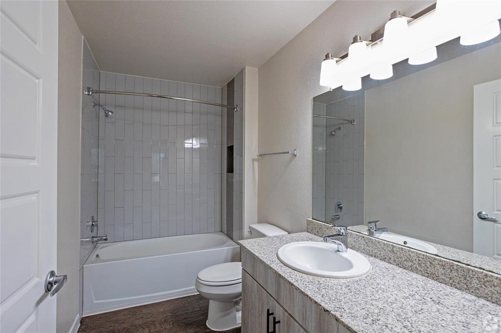 3300 Oak Creek Drive - Photo 15