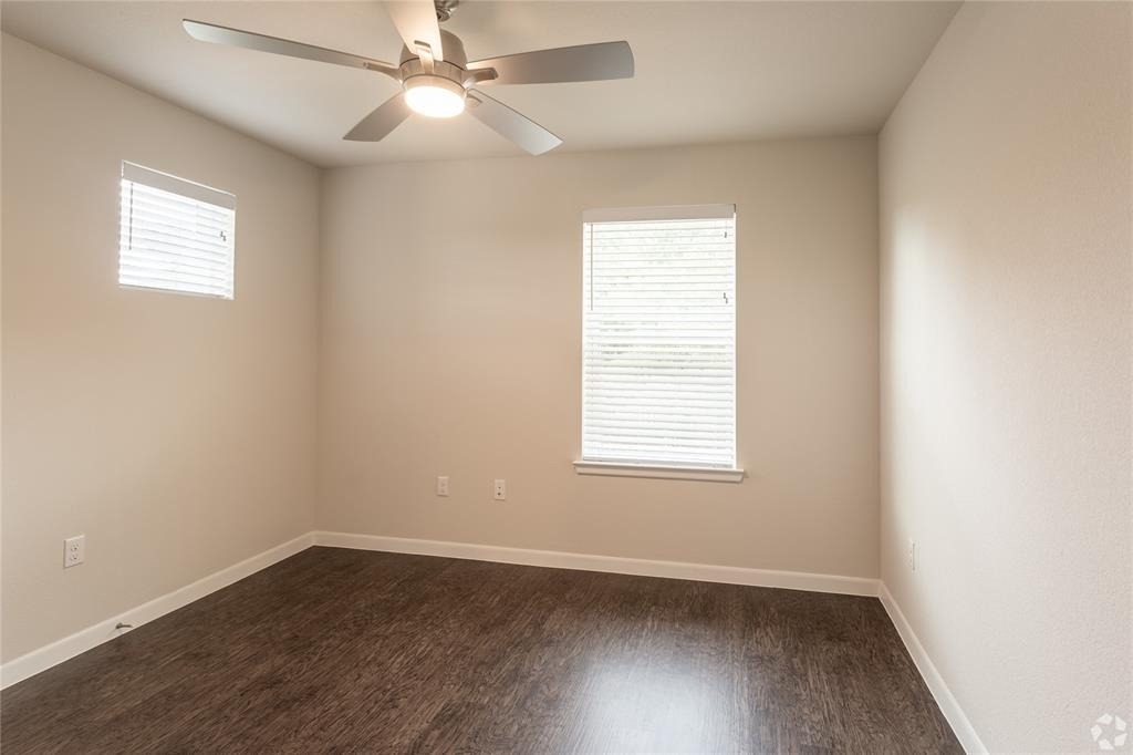 3300 Oak Creek Drive - Photo 28