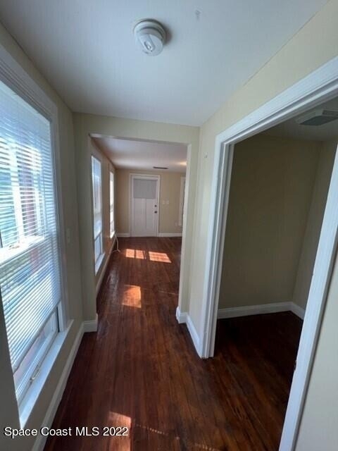 10 Olive Street - Photo 8
