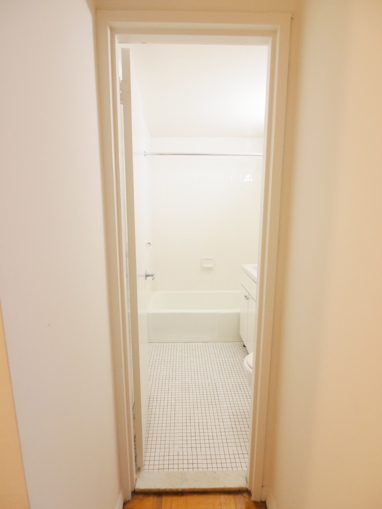 151 Lexington Avenue - Photo 8
