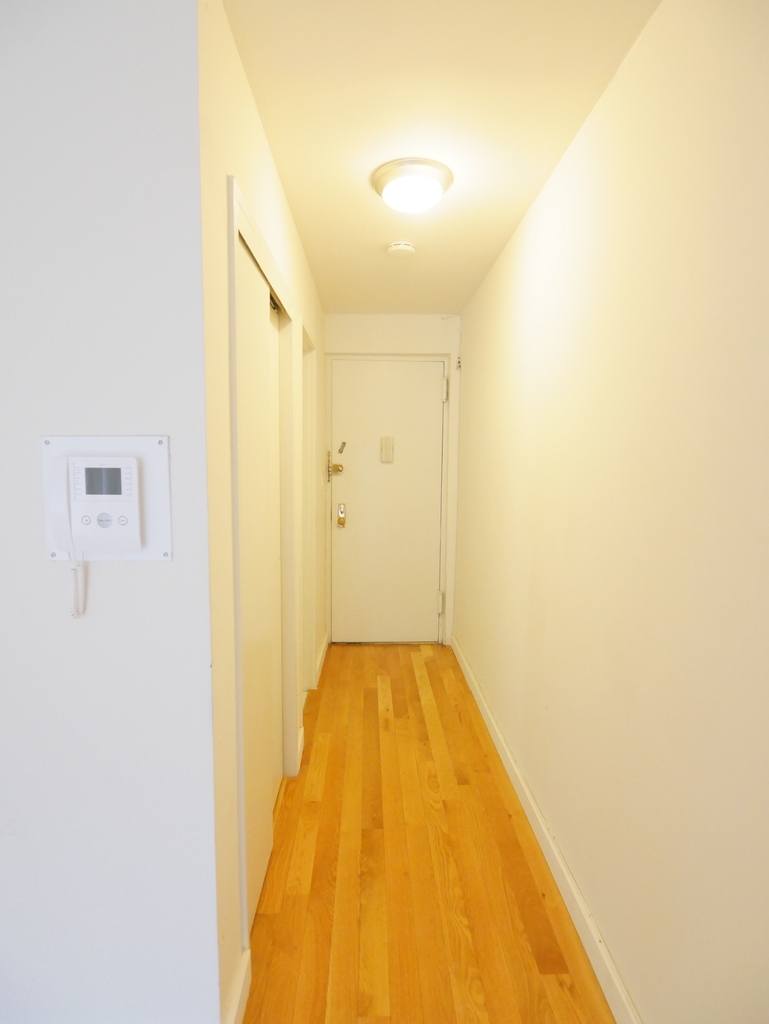 151 Lexington Avenue - Photo 5