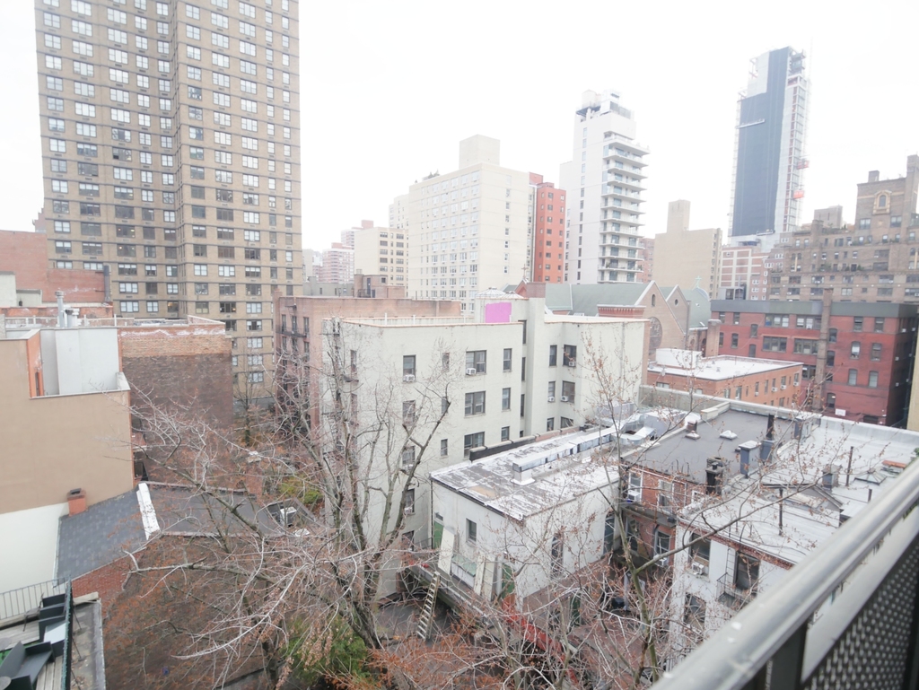 151 Lexington Avenue - Photo 6