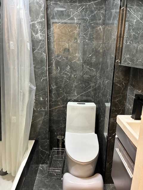 545 East 5th Street - Photo 1