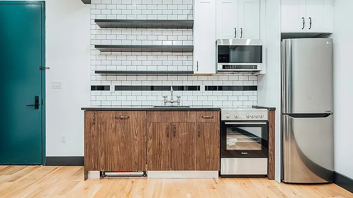 435 Wilson Street - Photo 7