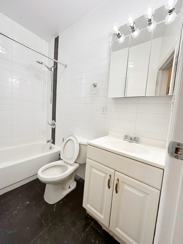 8630 23rd Avenue - Photo 2