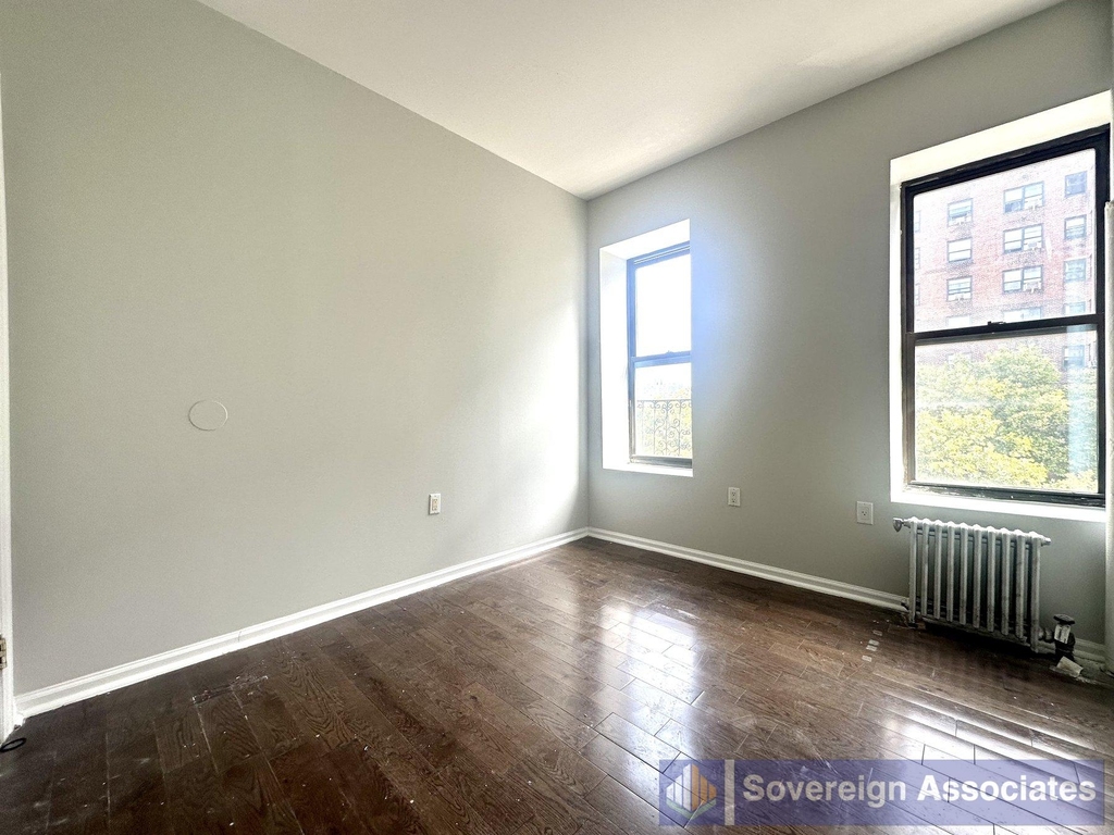 2254 5th Avenue - Photo 2