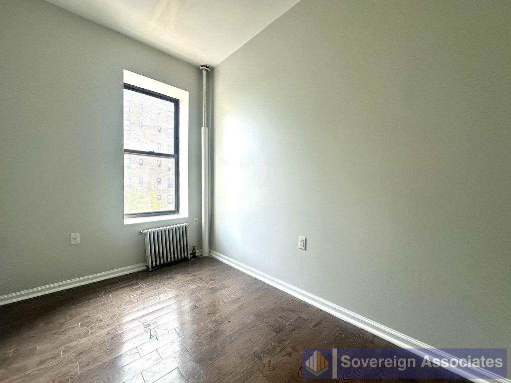 2254 5th Avenue - Photo 6