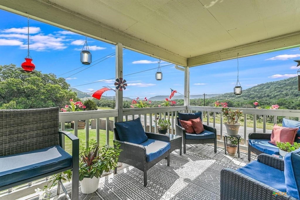 3600 Fm 2673 - Photo 0