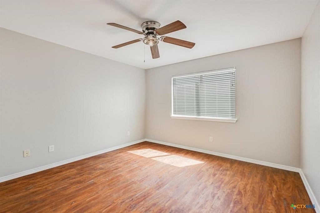3600 Fm 2673 - Photo 17