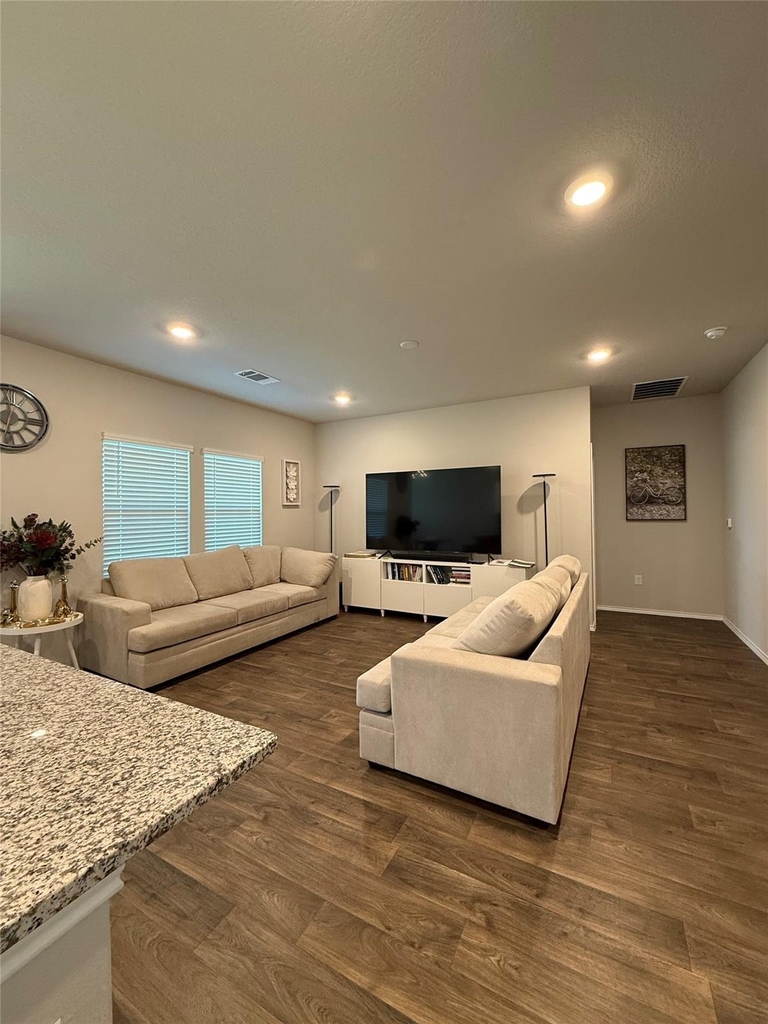 5704 Berriweather Dr - Photo 1