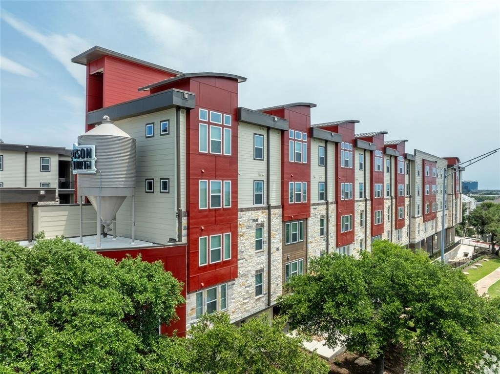 10010 N Capital Of Texas Highway Street - Photo 18