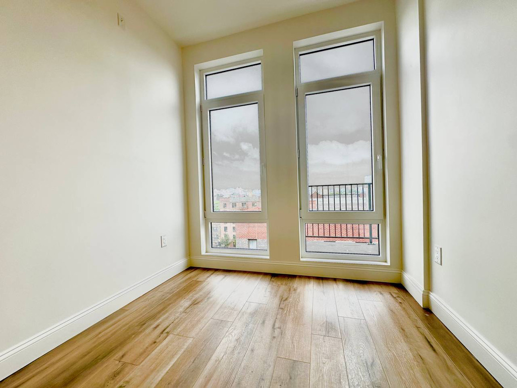Sullivan Pl & Nostrand Ave - Photo 1
