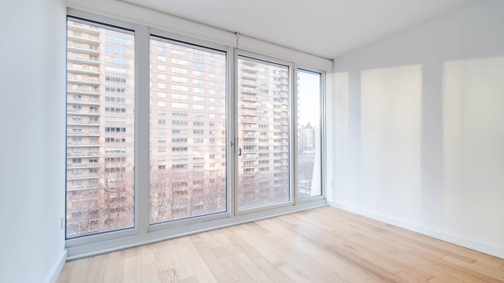 170 Amsterdam Avenue - Photo 29