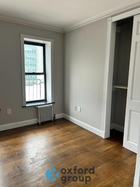 East 100th Street - Photo 3