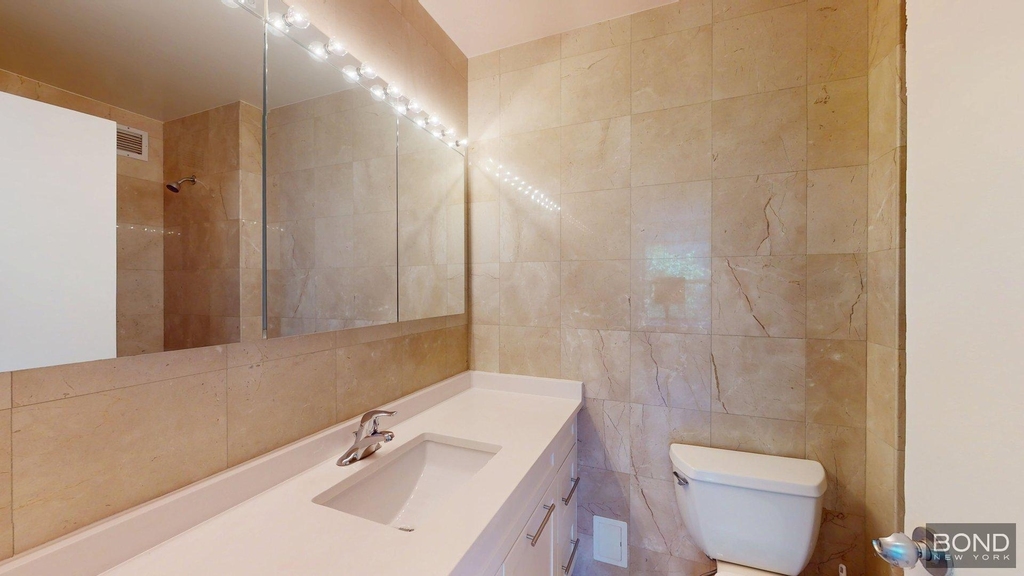 West 87th Street - Photo 3