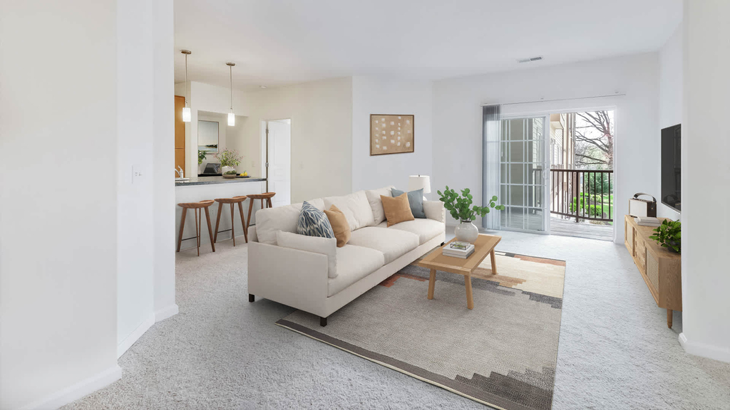 6210 Belcrest Road - Photo 11