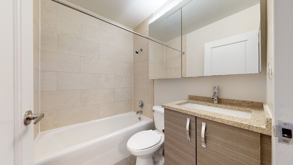 401 E 34th St - Photo 4