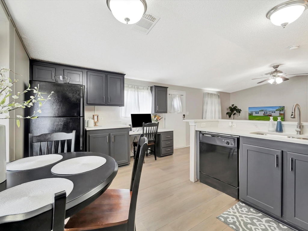 506 Main Street - Photo 23