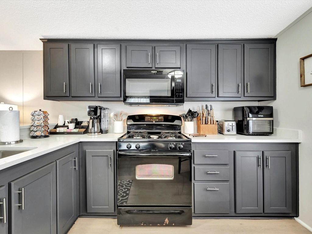 506 Main Street - Photo 11