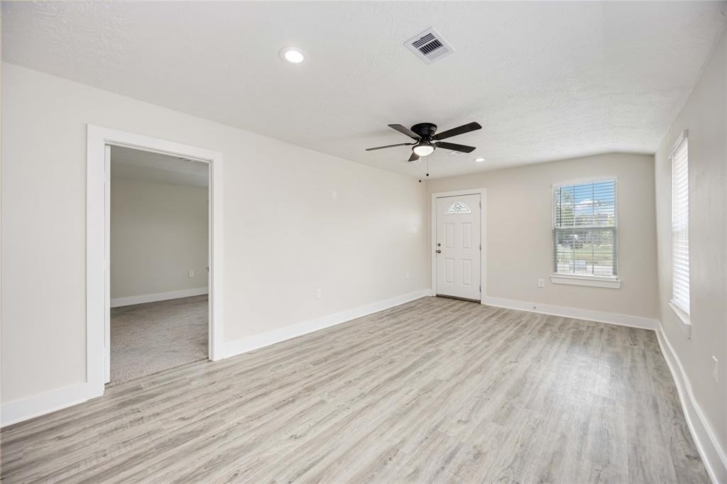 7921 Little Street - Photo 3