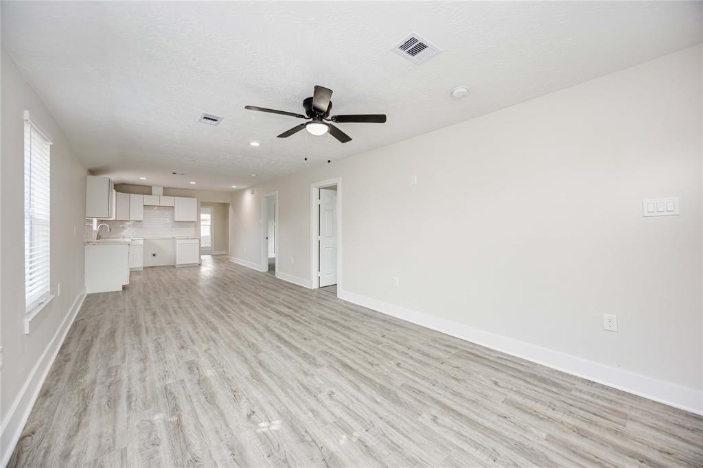 7921 Little Street - Photo 4