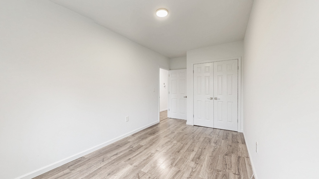 1091 Hancock Street - Photo 7