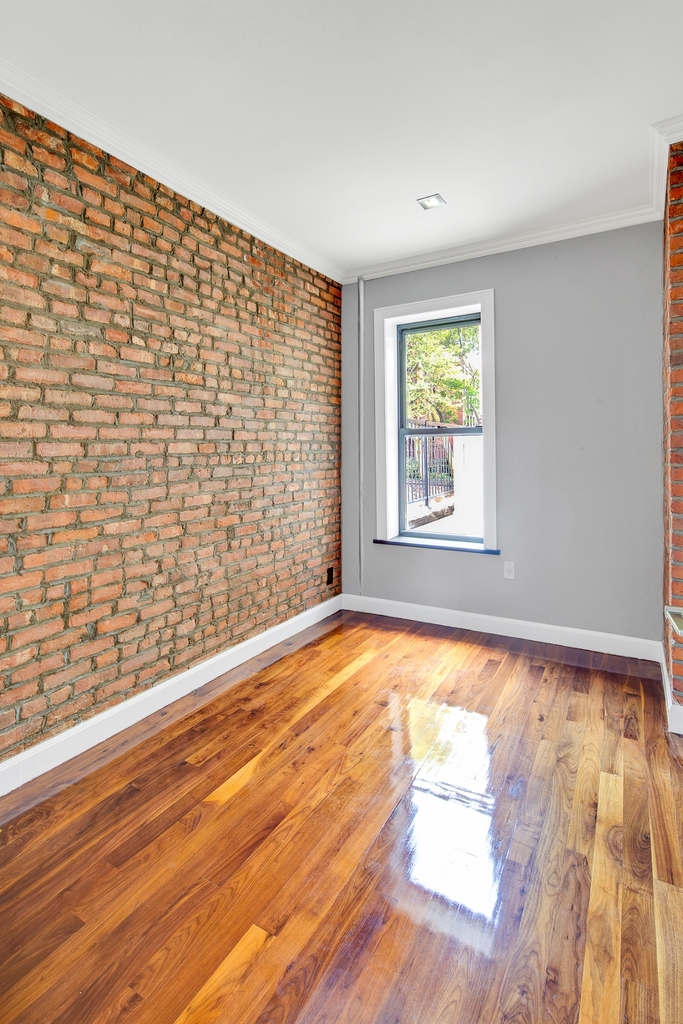 2nd Avenue and E 108th Street - Photo 6