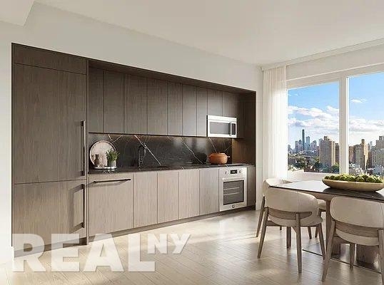 280 East Houston Street - Photo 1